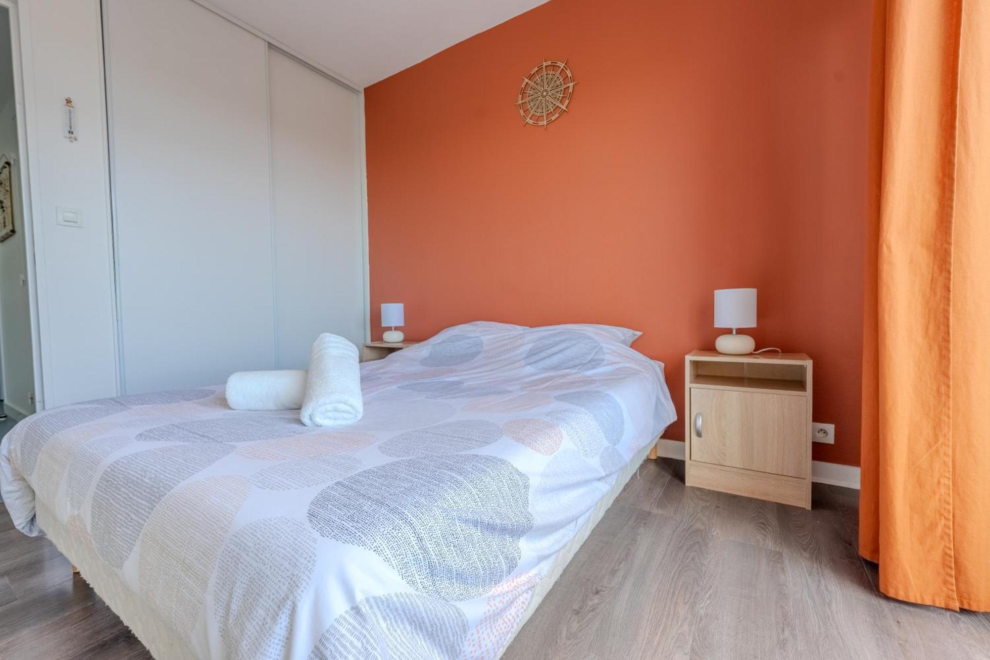 Apartment Le Lagon Bleu - Appartement La Rochelle